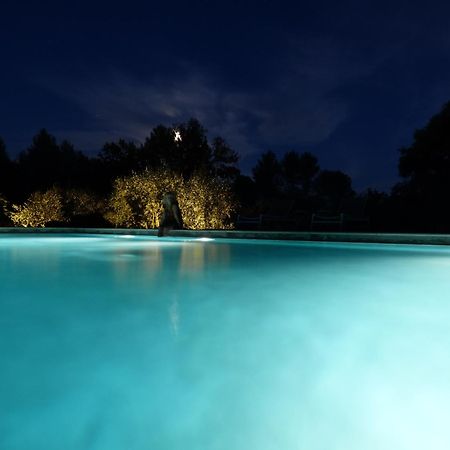 La Bergerie Des Colles Bed & Breakfast Entrecasteaux Luaran gambar